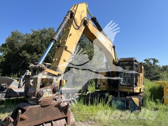 CAT 321D LCR Pásové rýpadlá