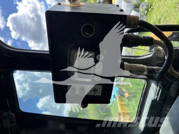 CAT 321D LCR Pásové rýpadlá