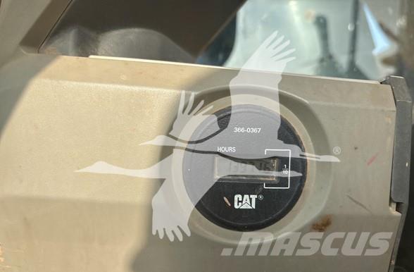 CAT 349FL Pásové rýpadlá