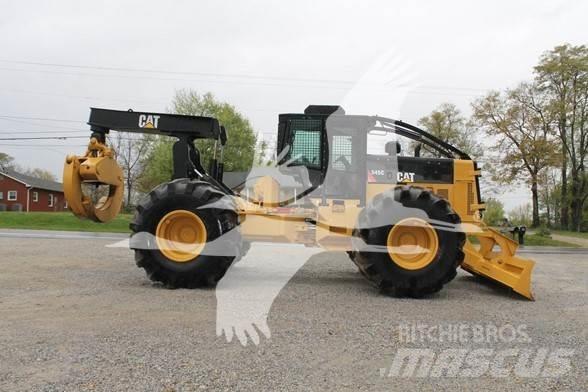 CAT 545C Skiddery