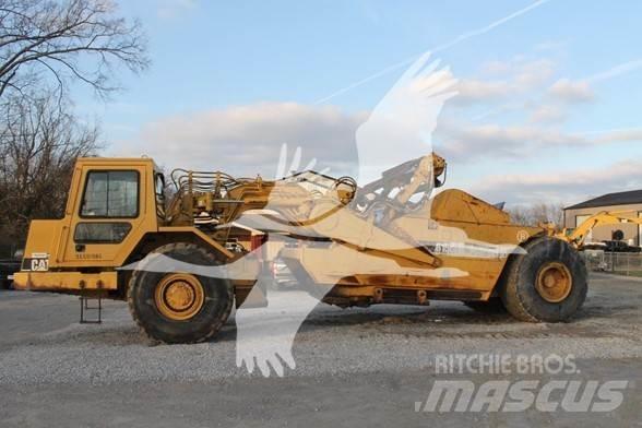 CAT 615C II Skrejpre