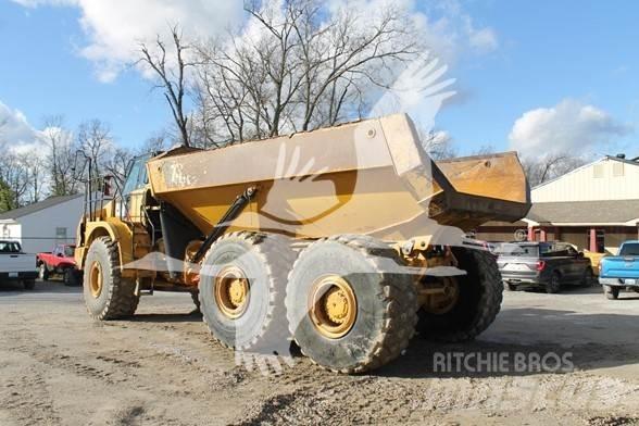 CAT 745C Kĺbové nákladné autá