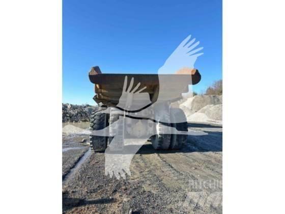 CAT 773B Kĺbové nákladné autá
