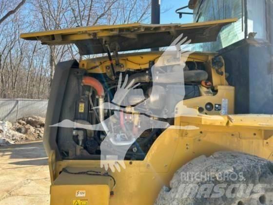 CAT 914 Kolesové nakladače