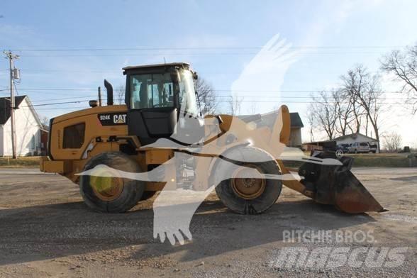 CAT 924K Kolesové nakladače