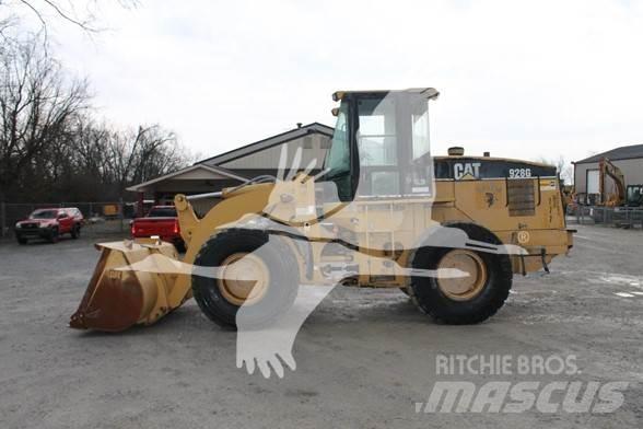 CAT 928G Kolesové nakladače