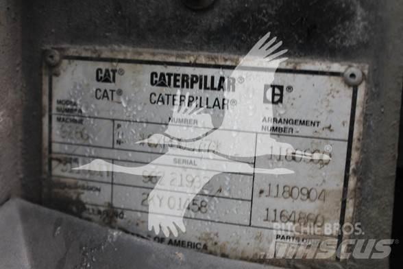 CAT 928G Kolesové nakladače