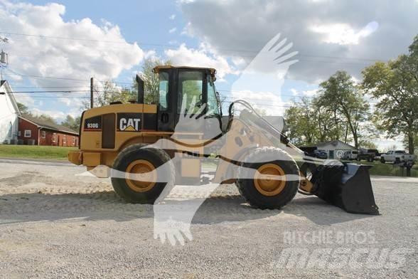 CAT 930G Kolesové nakladače
