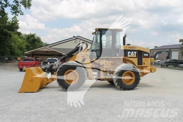 CAT 930G Kolesové nakladače