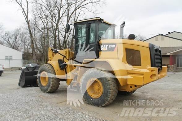 CAT 938M Kolesové nakladače