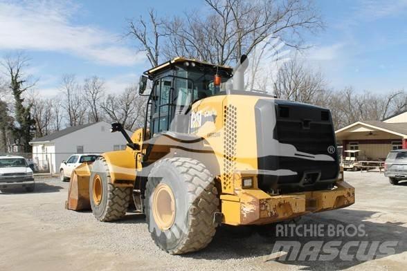 CAT 950M Kolesové nakladače
