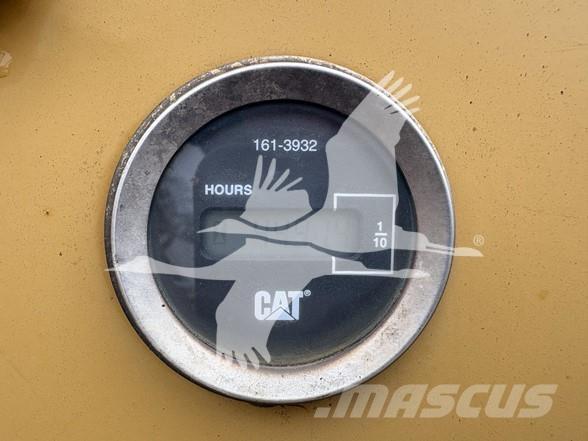 CAT D3G XL Pásové dozéry