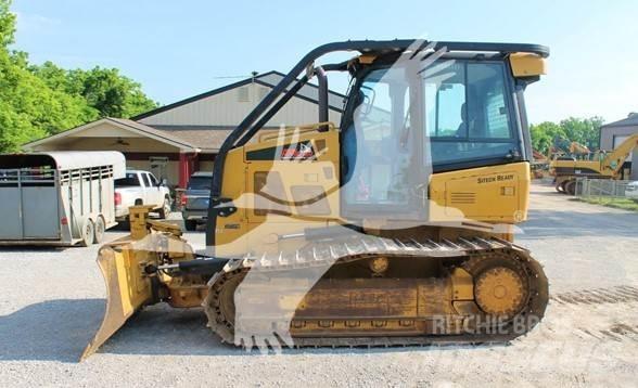 CAT D4K2 LGP Pásové dozéry