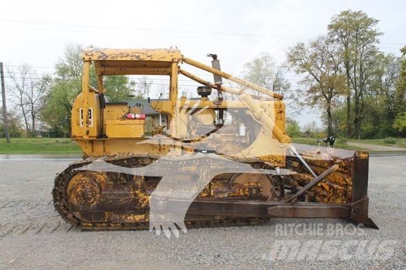 CAT D6C Pásové dozéry