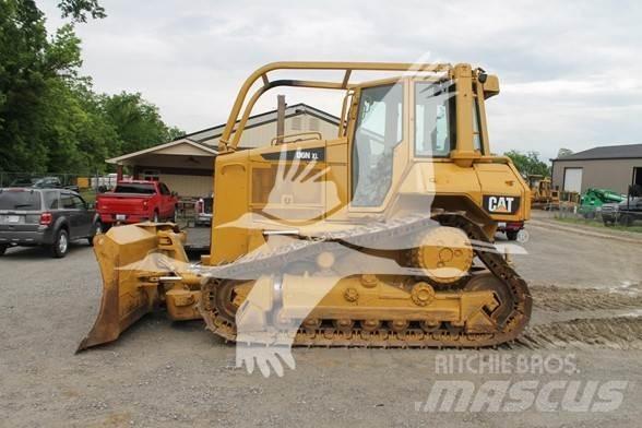 CAT D6N XL Pásové dozéry