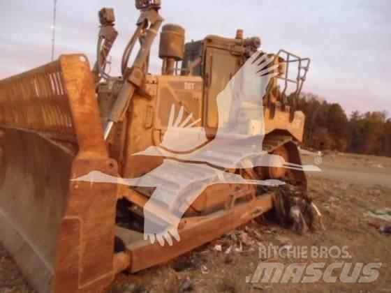 CAT D6T Pásové dozéry