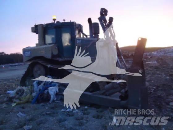 CAT D6T Pásové dozéry