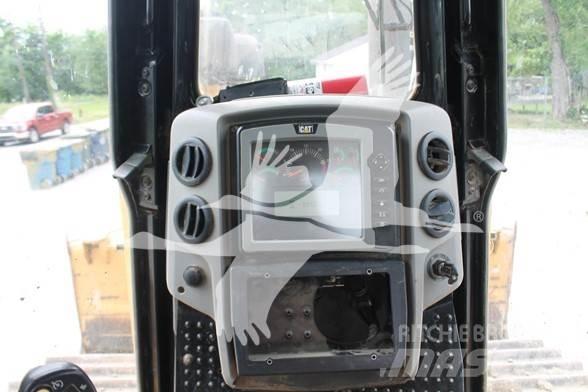CAT D6T LGP Pásové dozéry