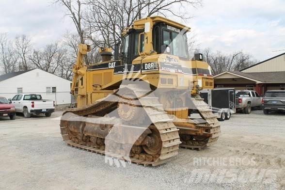 CAT D8R Pásové dozéry