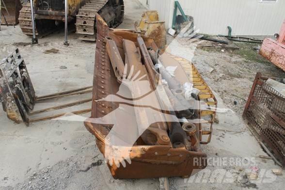 CAT D8R Pásové dozéry