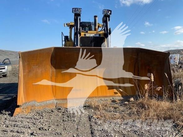 CAT D9T Pásové dozéry