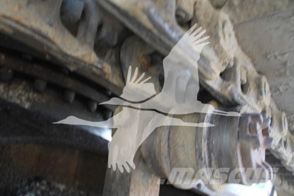 CAT E110B Pásové rýpadlá