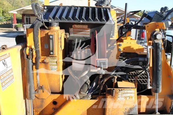 LeeBoy 8510E Finišéry