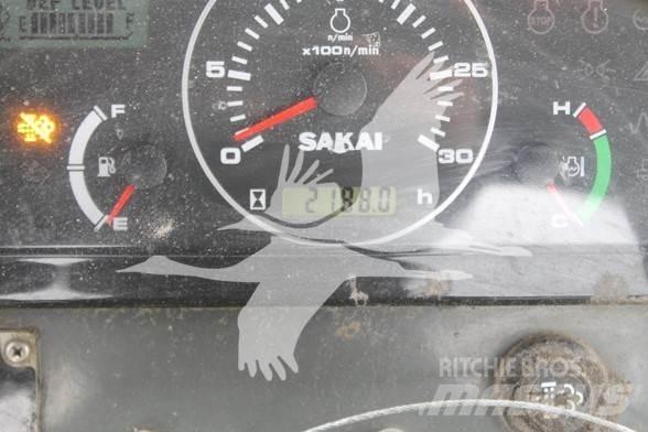 Sakai SW884 Ťahačové valce
