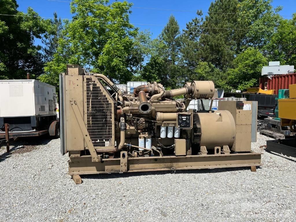 Cummins VTA1710 Naftové generátory