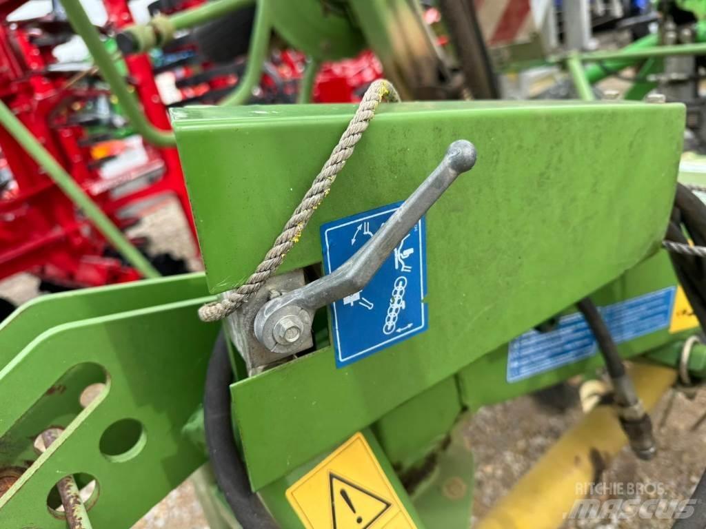 Krone KW672/6 Obracače a zhrabovače sena