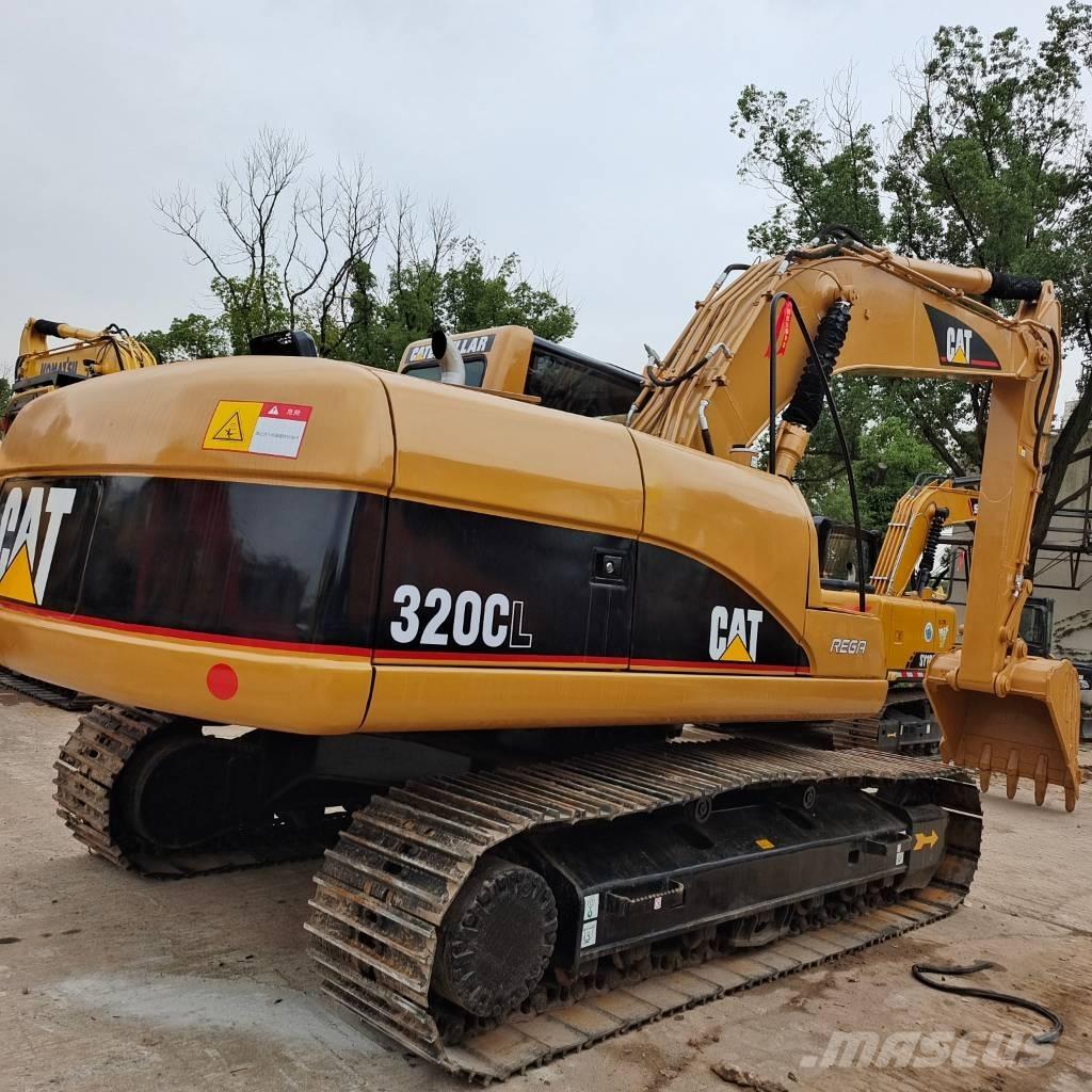 CAT 320 C L Pásové rýpadlá