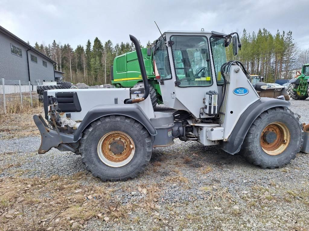 Wille 855c Kompaktné traktory