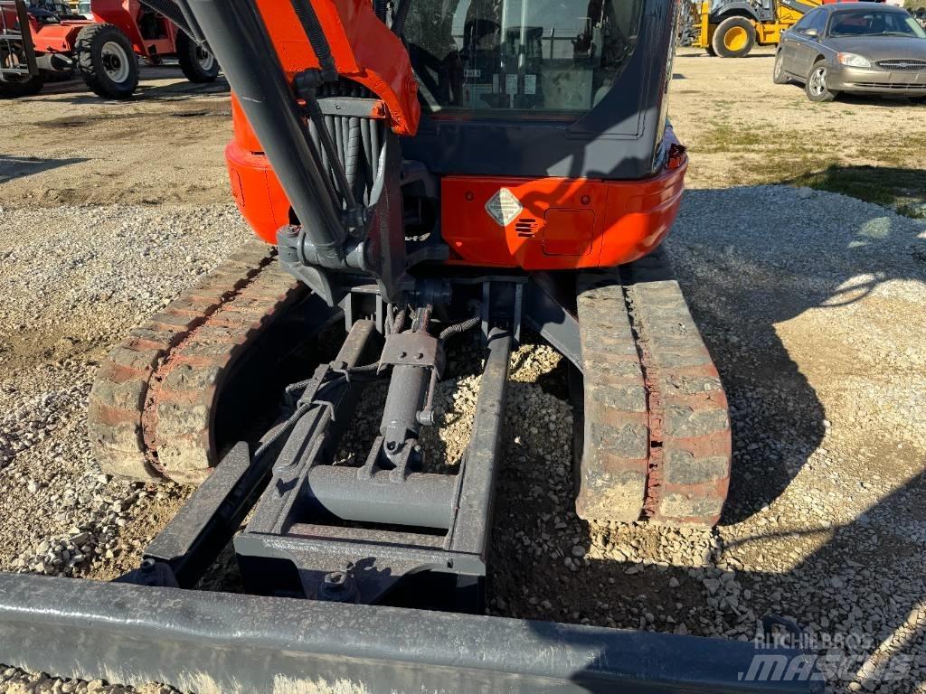 Kubota KX 121-3 Pásové rýpadlá