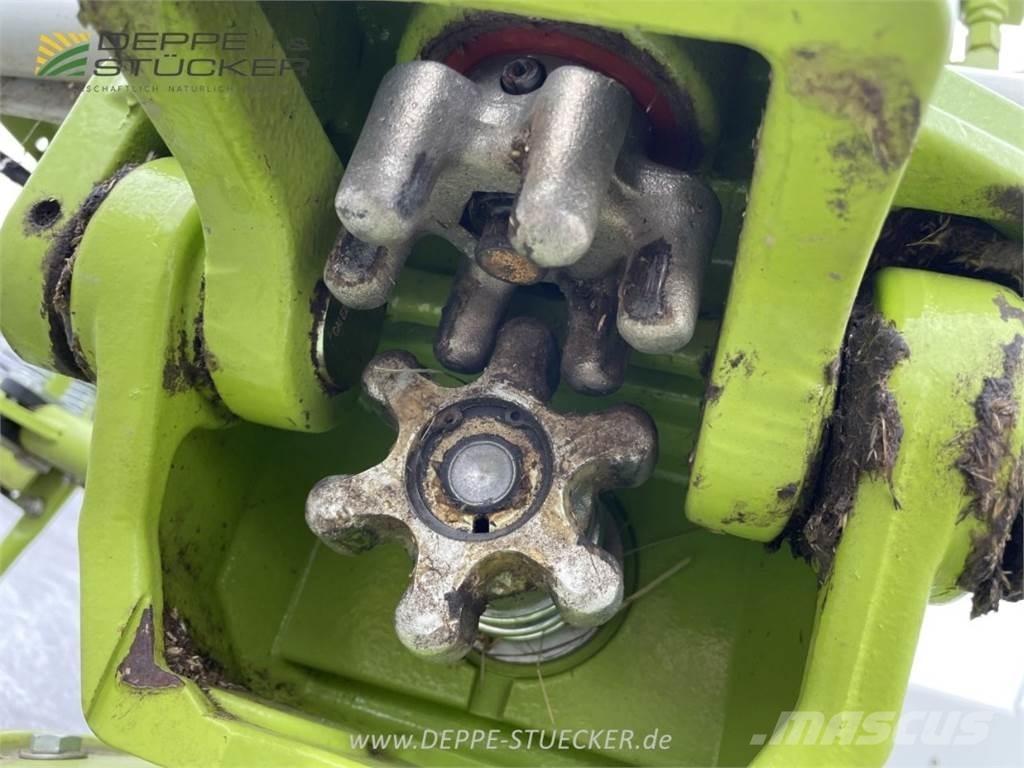 CLAAS Volto 900 Obracače a zhrabovače sena