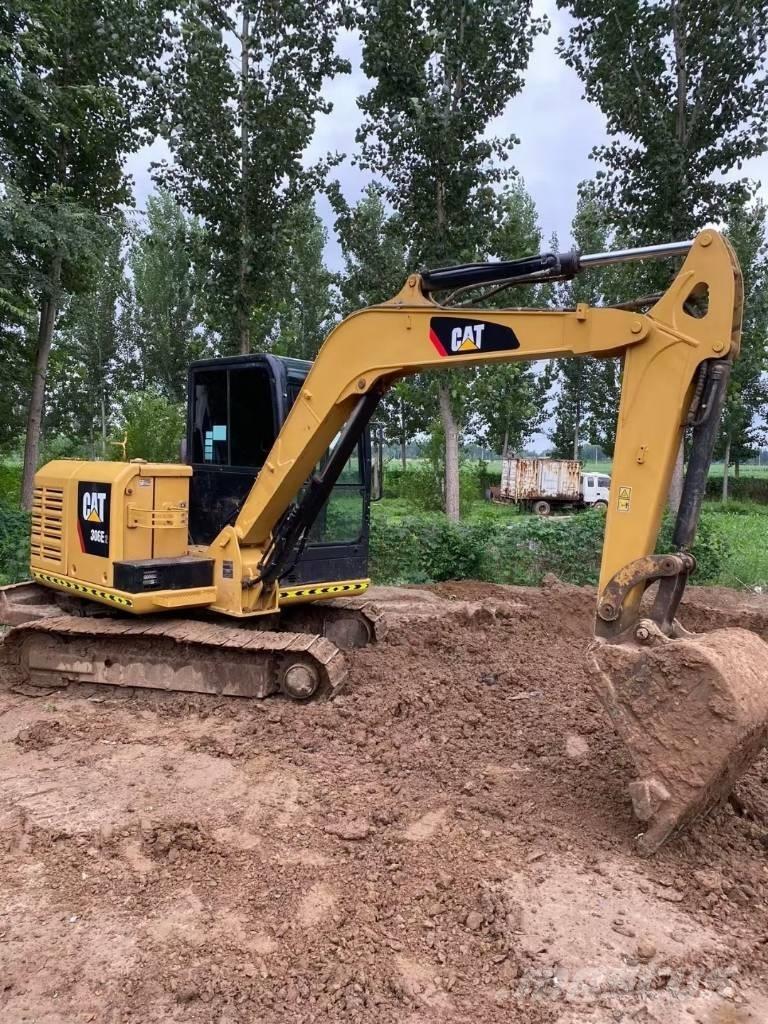 CAT 306E2 Mini rýpadlá < 7t