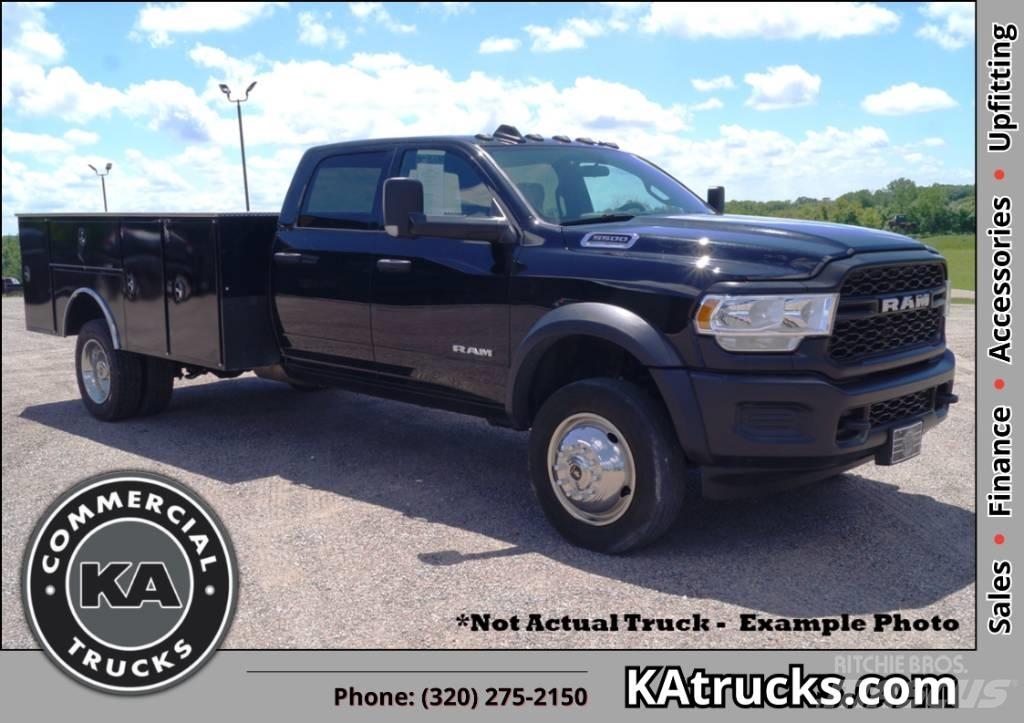 RAM 5500 TRADESMAN Nakladacia/sklápacia bočnica
