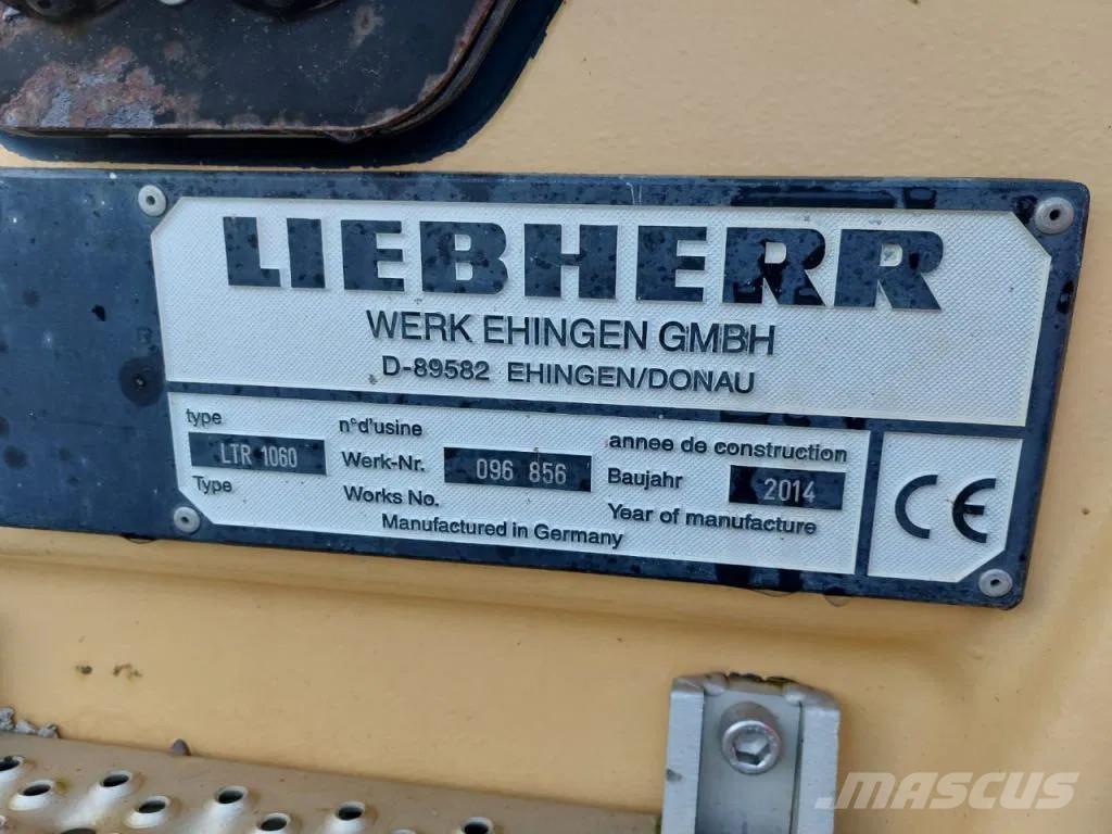 Liebherr LTR1060 Pásové žeriavy