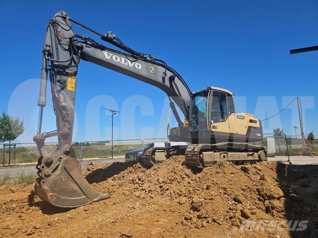 Volvo EC 220 DL Pásové rýpadlá