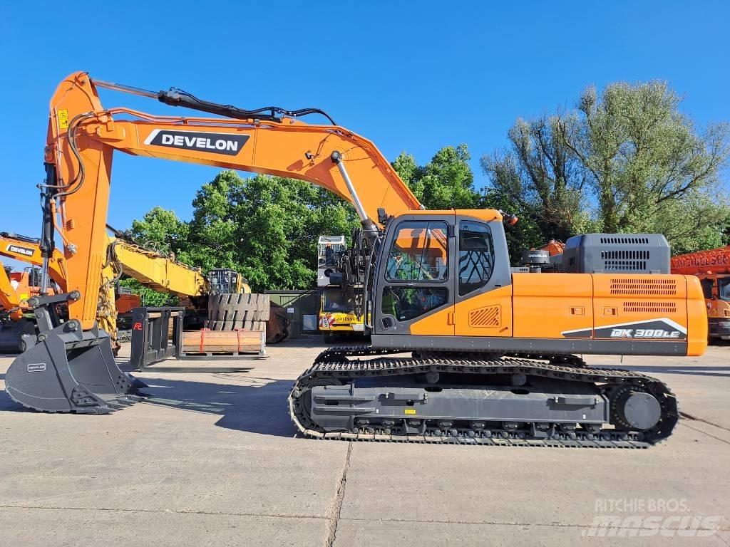 Develon DX300LC-7M Pásové rýpadlá