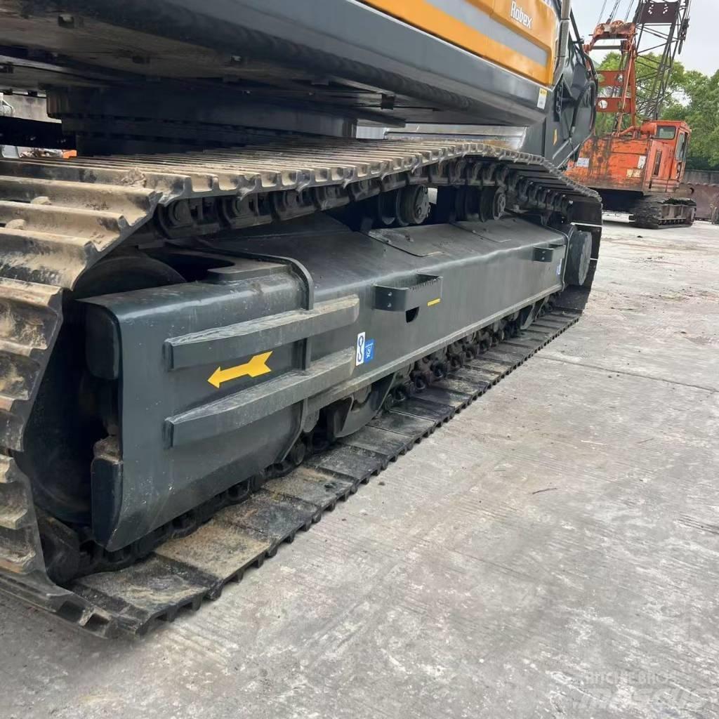 Hyundai R330LC Pásové rýpadlá