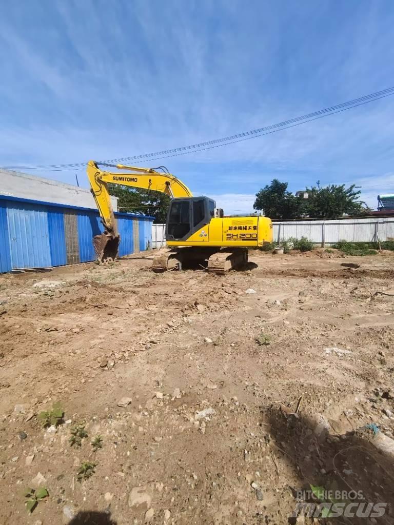 Sumitomo SH200-5 Pásové rýpadlá