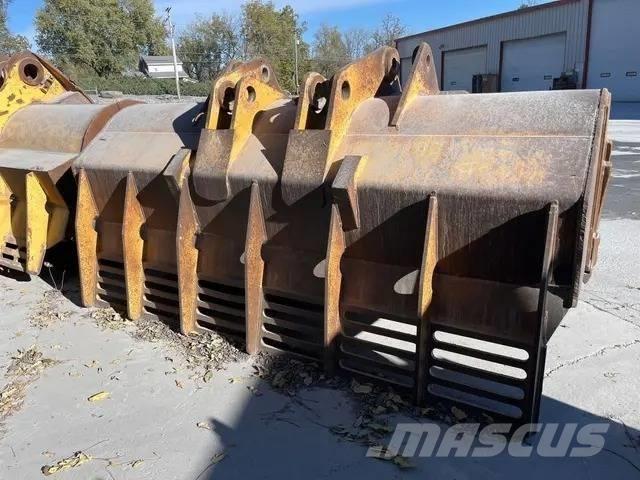 CAT 988 B Kolesové nakladače