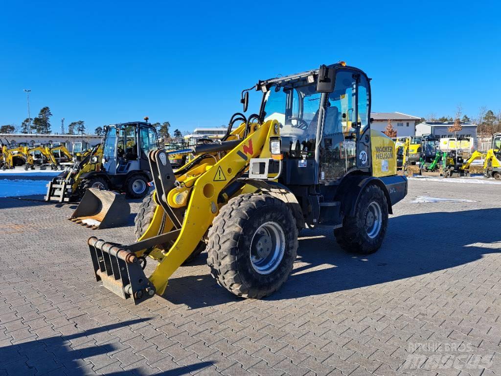 Wacker Neuson WL70 Kolesové nakladače