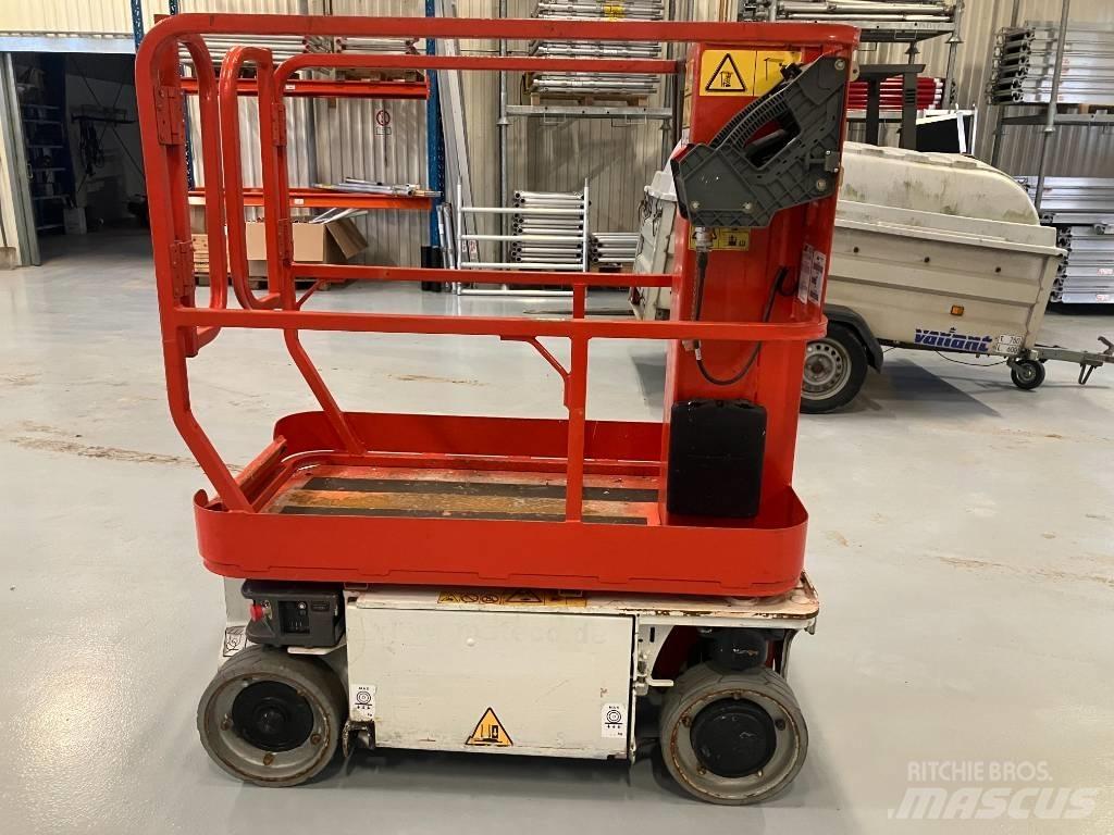 JLG 1230 ES Vertikálne stĺpové výťahy