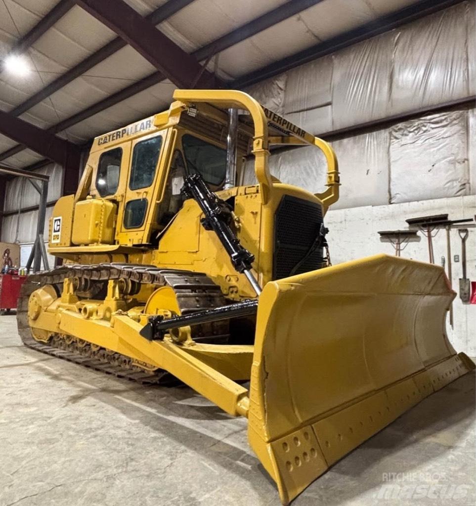 CAT D 7 G Pásové dozéry