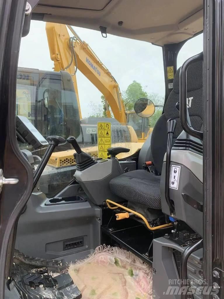 CAT 306.5 Mini rýpadlá < 7t
