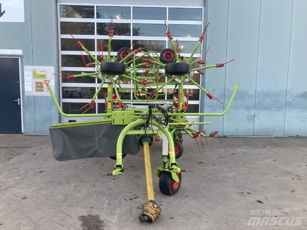 CLAAS Volto 1050 T Obracače a zhrabovače sena