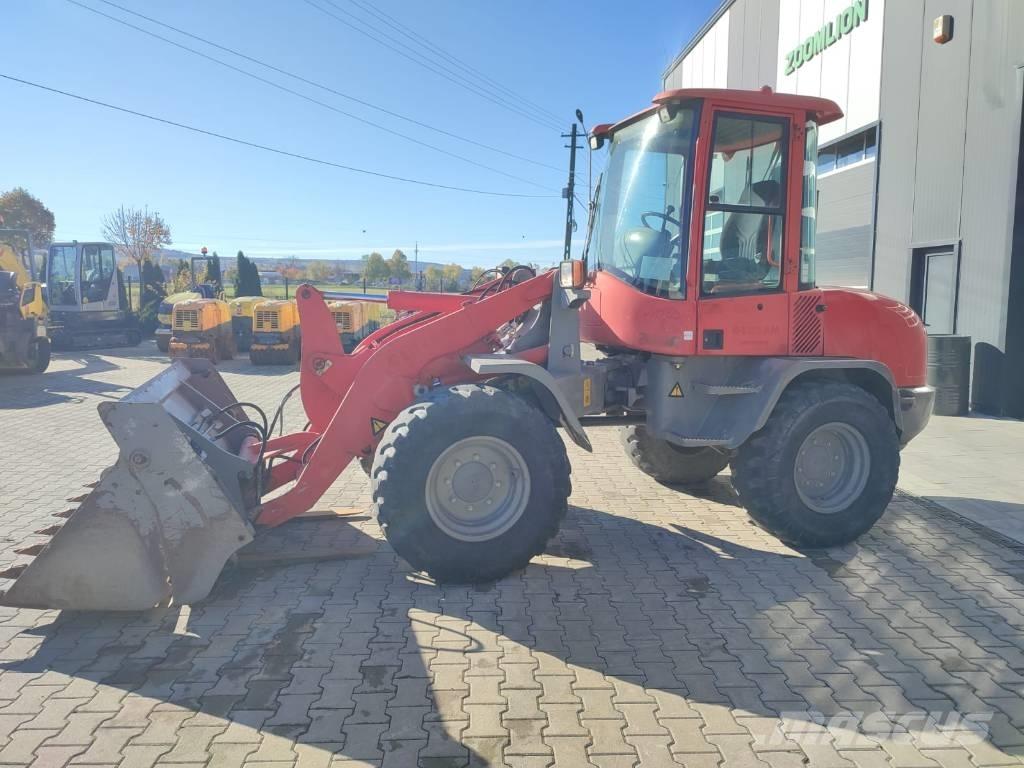 Volvo L35B-Z Kolesové nakladače