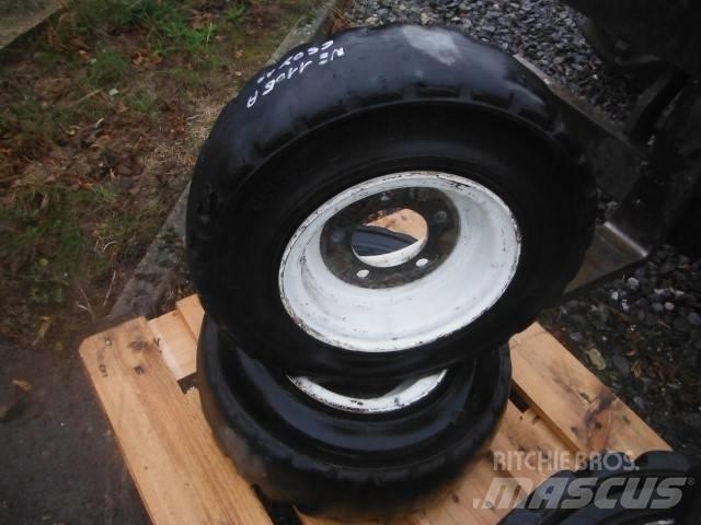 Clark 6.50R10 Pneumatiky, kolesá a ráfiky