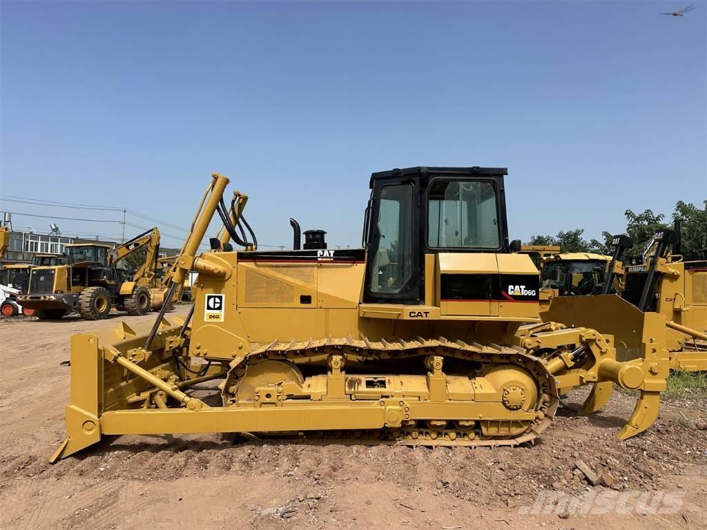 CAT D 6 G Pásové dozéry